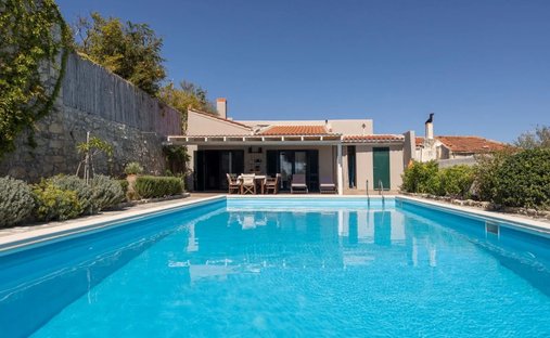 Villa in Community of Episkopi, Episkopi Municipal Unit, Greece 1