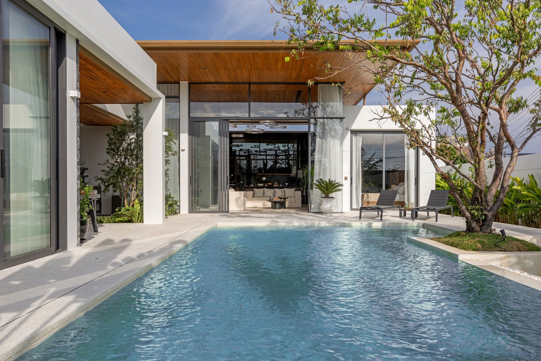 Villa in Thalang District, Thalang District, Thailand 1 - 15236190