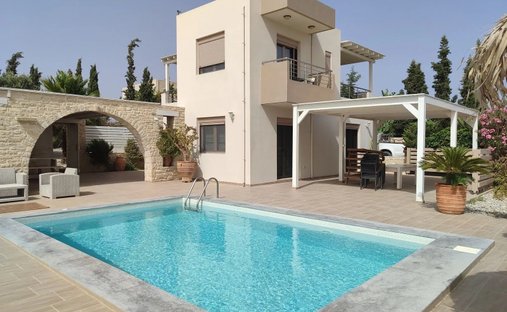 Villa in Community of Kamilarion, Tybakio, Greece 1