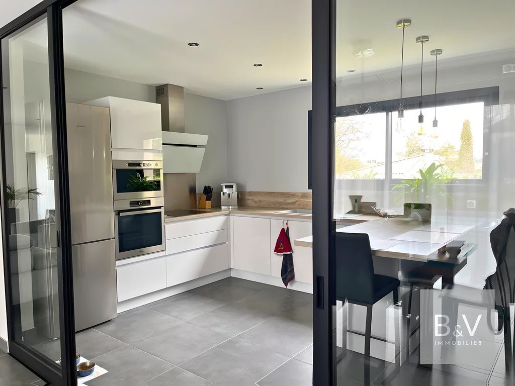 Curated visual reference: Fresh Look at Superb 186 M² Contemporary House With Swimming Pool In Vigoulet