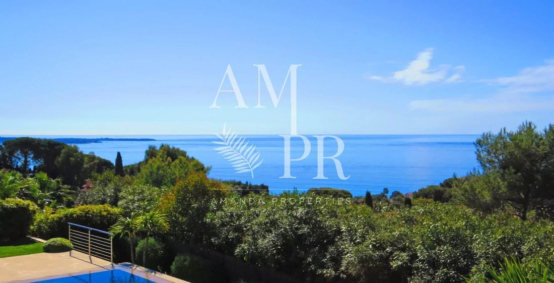 Villa in Cannes, Provence-Alpes-Côte d'Azur, France 1 - 10877589