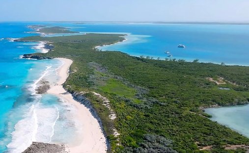Terrain à George Town, Exumas, Bahamas 1