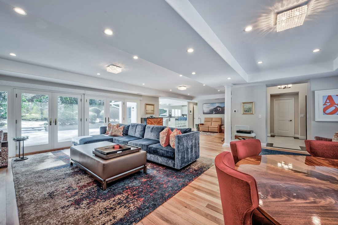 House in Port Washington, New York, United States 4 - 15236568
