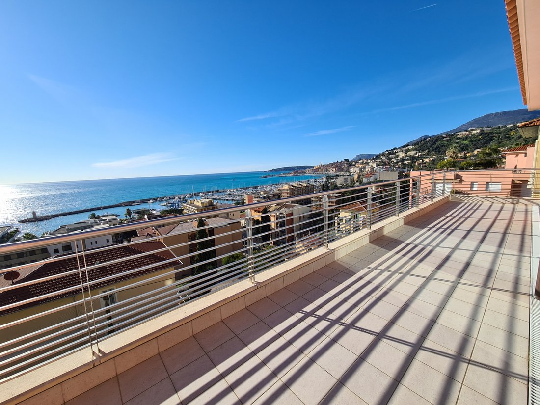 Apartment in Menton, Provence-Alpes-Côte d'Azur, France 1 - 15238171