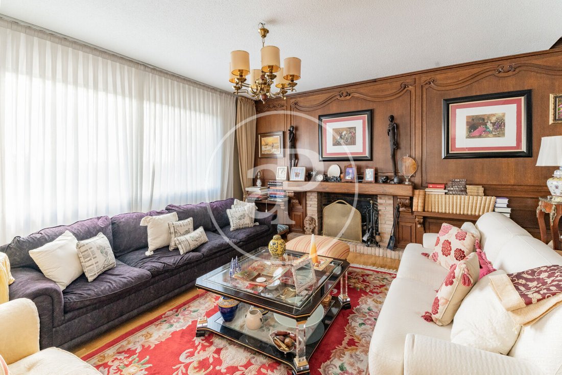Villa in Las Rozas de Madrid, Community of Madrid, Spain 4 - 15238156