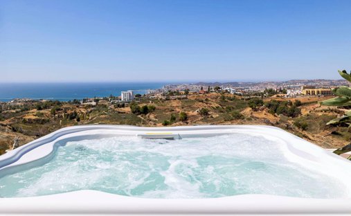 Apartment in Fuengirola, Andalusia, Spain 1