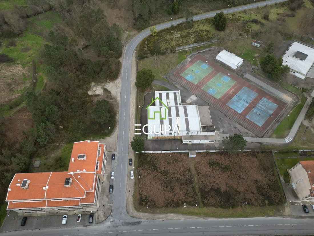 Land in Paços de Ferreira, Porto District, Portugal 2 - 15237301