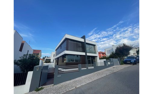 House in Oeiras e Sao Juliao da Barra, Paco de Arcos e Caxias, Lisbon, Portugal 1