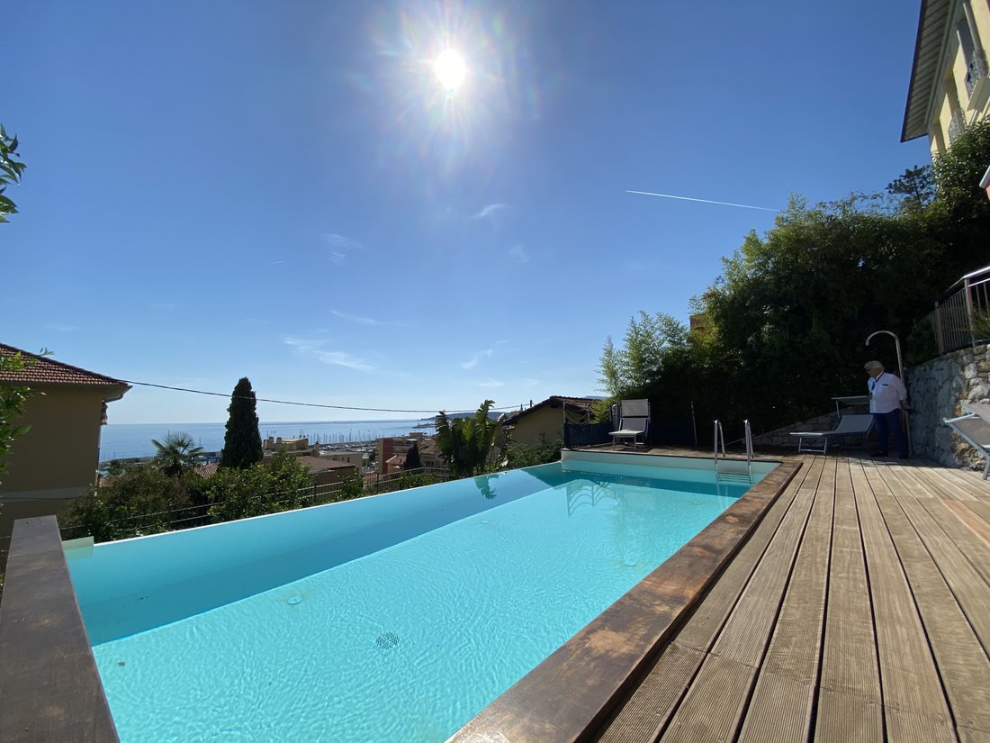Apartment in Menton, Provence-Alpes-Côte d'Azur, France 2 - 15238171
