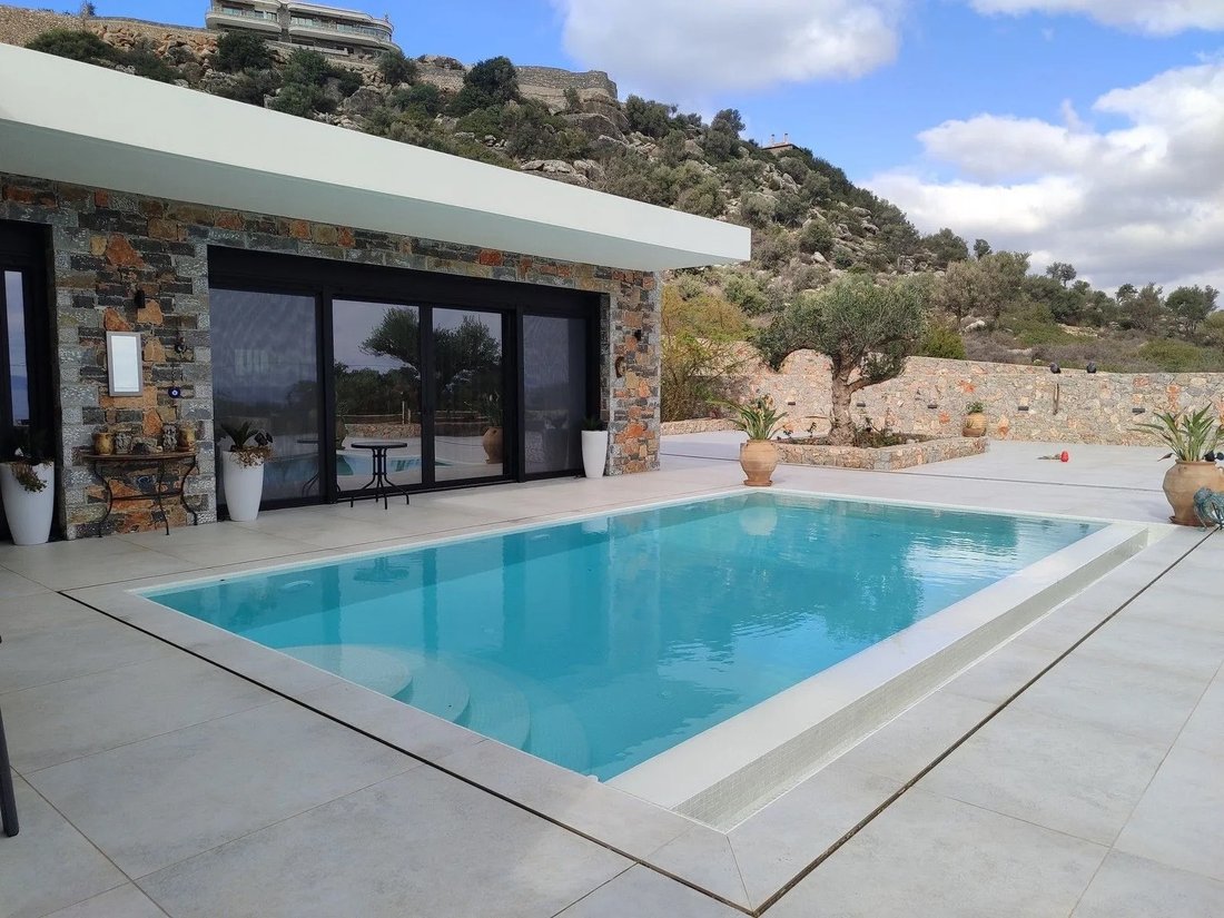 Villa in Community of Kritsa, Agios Nikolaos Municipal Unit, Greece 1 - 15236608