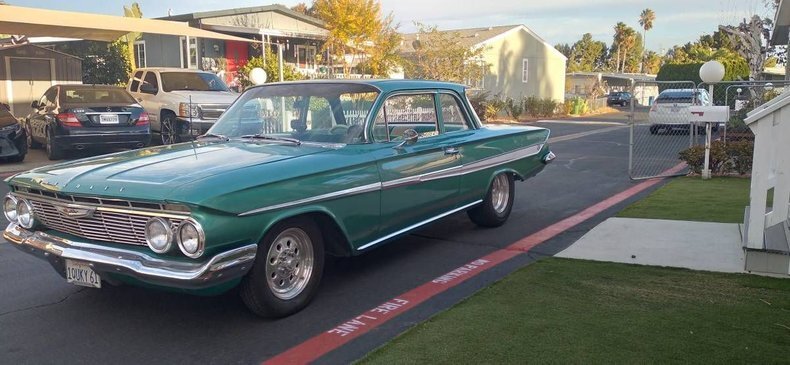 Coupe in Glendale, United States 2 - 15237858