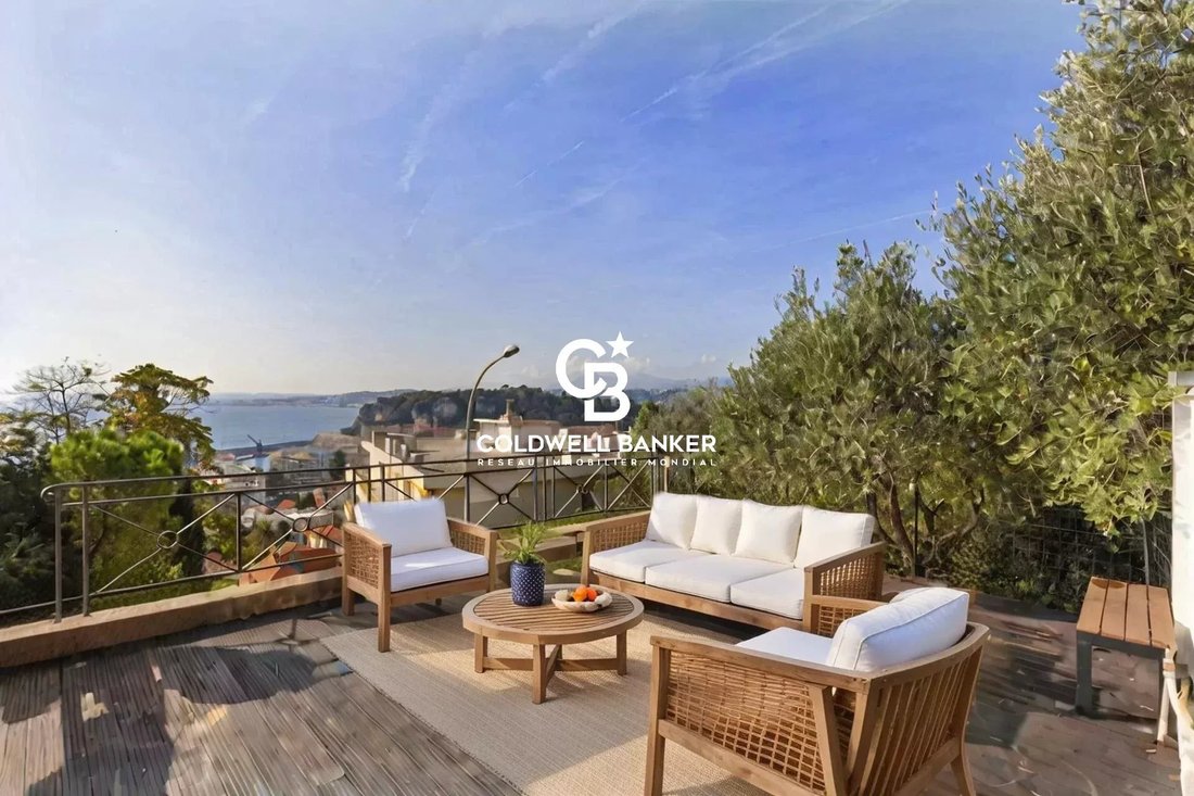 Villa in Mont Boron, Nice, Provence-Alpes-Côte d'Azur 1 - 14884950