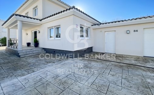 House in Empuriabrava, Catalonia, Spain 1