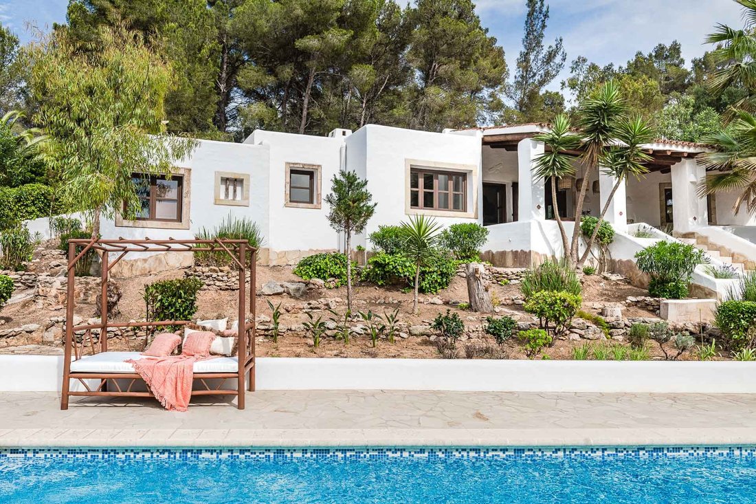 Villa in Can Furnet, Santa Eularia des Riu, Balearic Islands 1 - 15240719