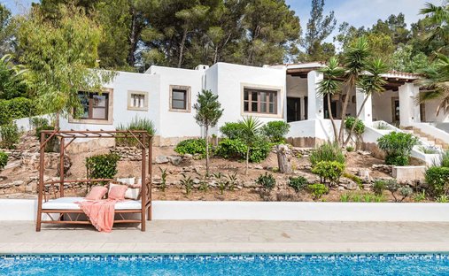 Villa in Can Furnet, Santa Eularia des Riu, Balearic Islands 1