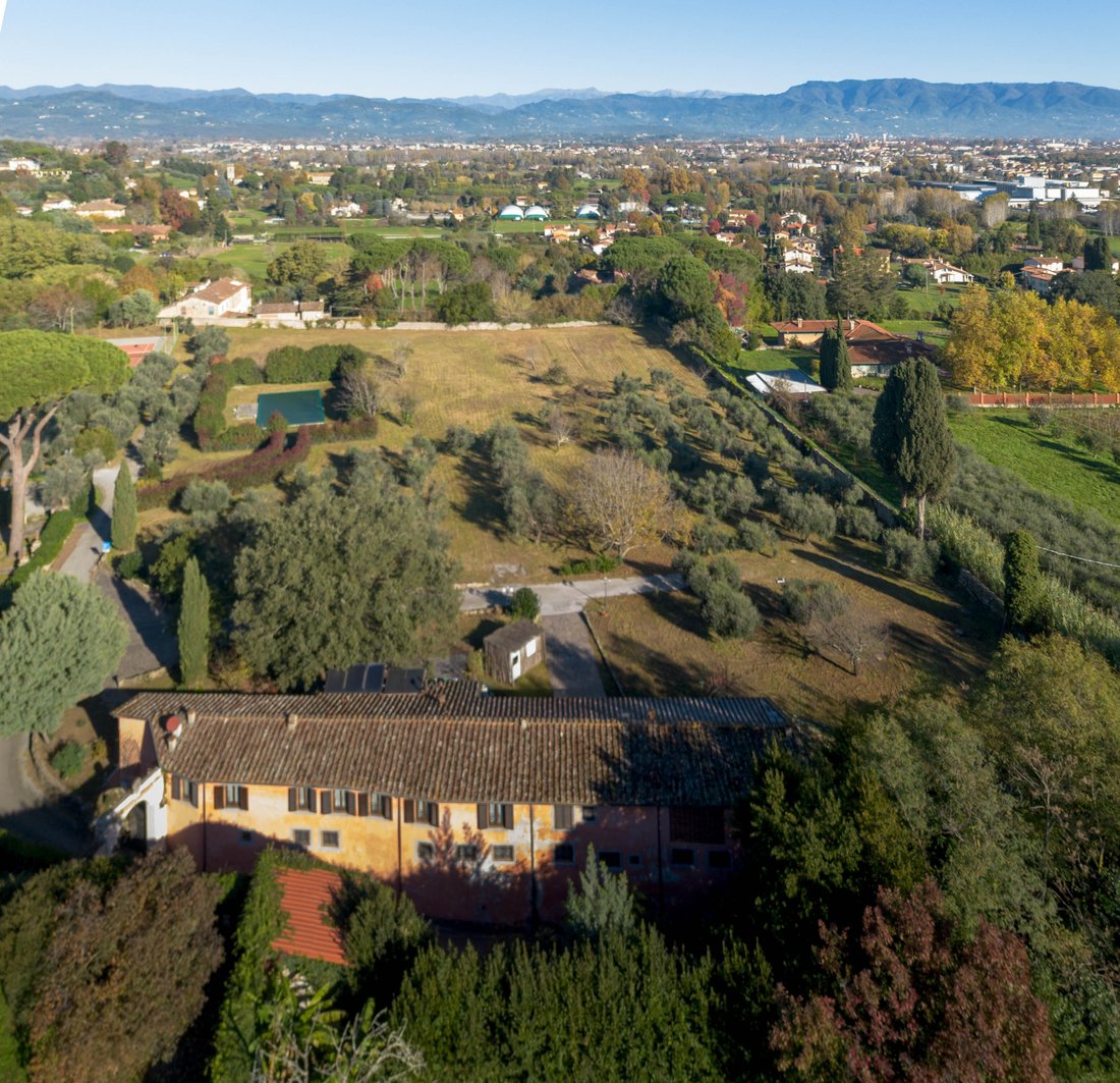 Country House in Saint Mary del Giudice - San Lorenzo a Vaccoli, Lucca, Tuscany 1 - 15240958