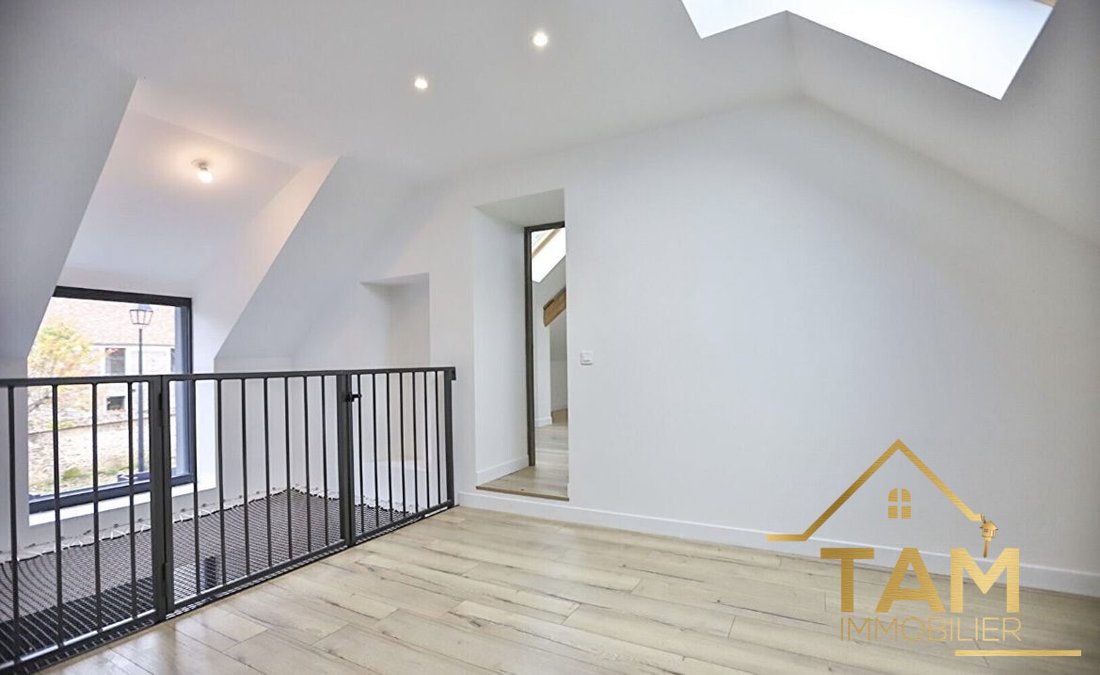 House in Montfort-l'Amaury, Ile-de-France, France 2 - 15240950