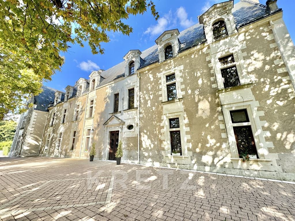 A Renaissance Crown in the Loire’s Golden Triangle—Where History Whispers & Legends Stay
