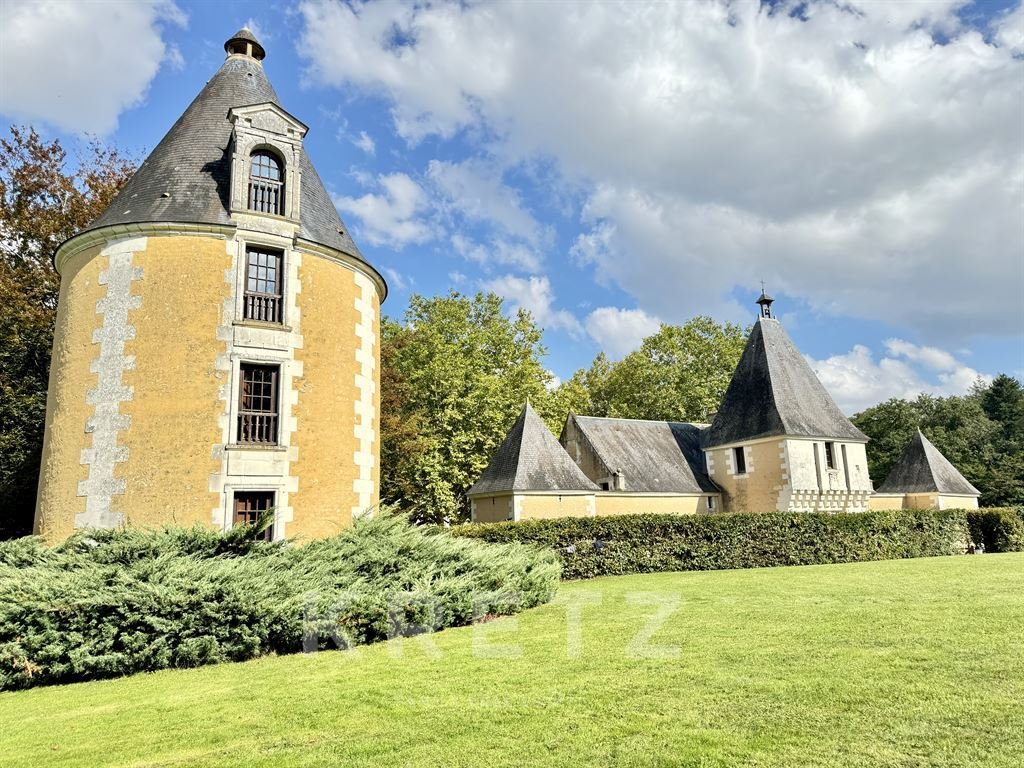 A Renaissance Crown in the Loire’s Golden Triangle—Where History Whispers & Legends Stay - 5