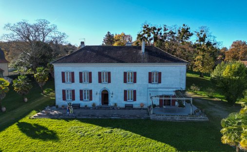 Country House in Centre-Marcadieu-Marne, Tarbes, France 1