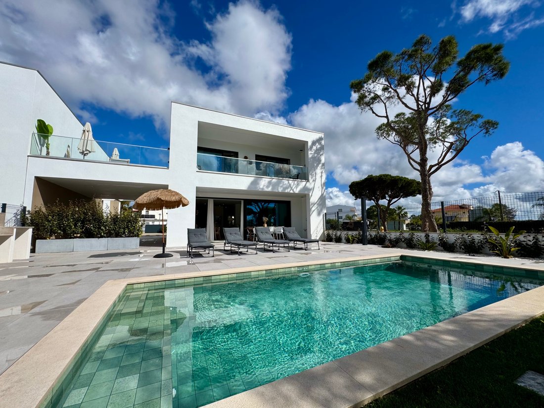 Villa in Quarteira, Algarve, Portugal 1 - 15241620