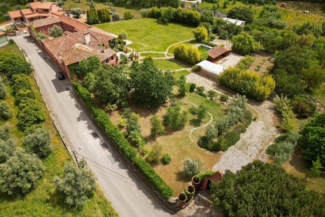 Estate in Gondemaria e Olival, Santarem District, Portugal 4 - 15242072