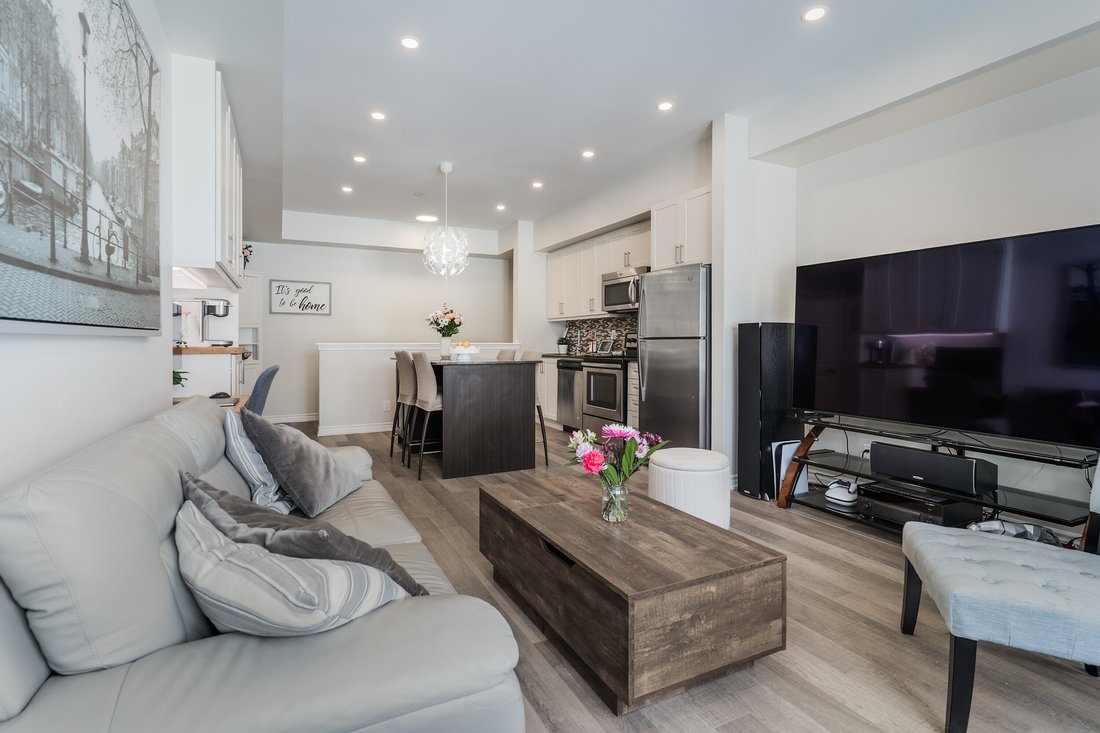 House in Toronto, Ontario, Canada 3 - 15241385