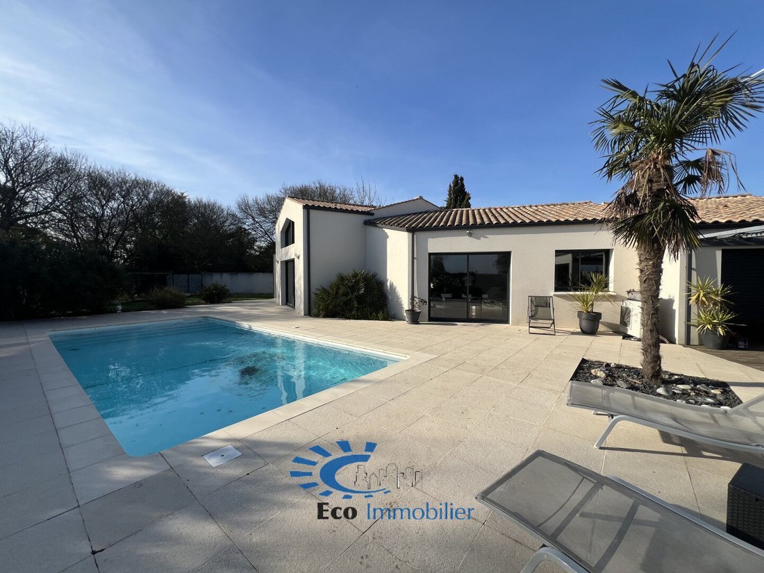 House in La Jarrie, Nouvelle-Aquitaine, France 3 - 15244143