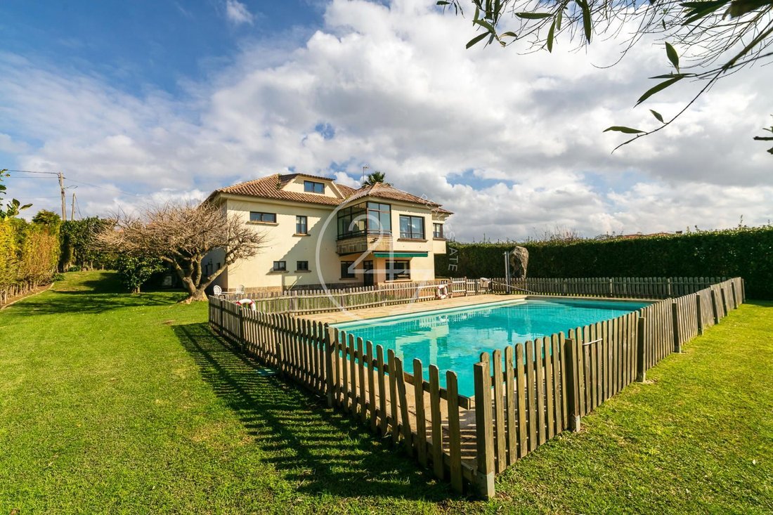 Villa in Nigran (District), Nigran, Spain 1 - 15241720