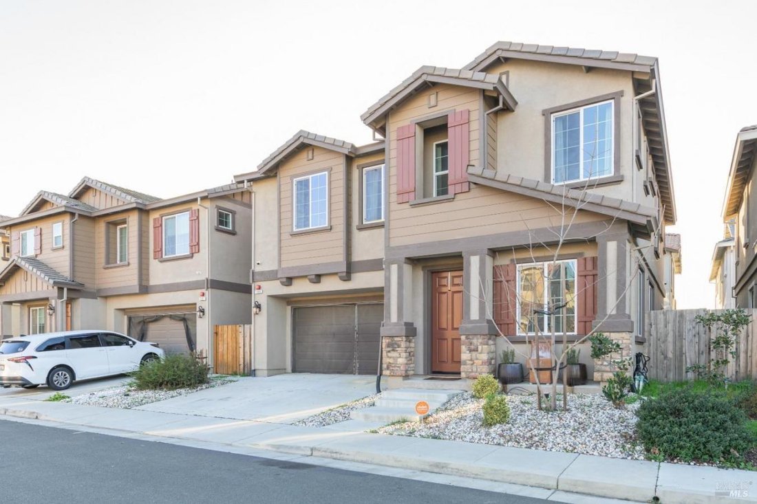 House in Suisun City, California, United States 2 - 15243939