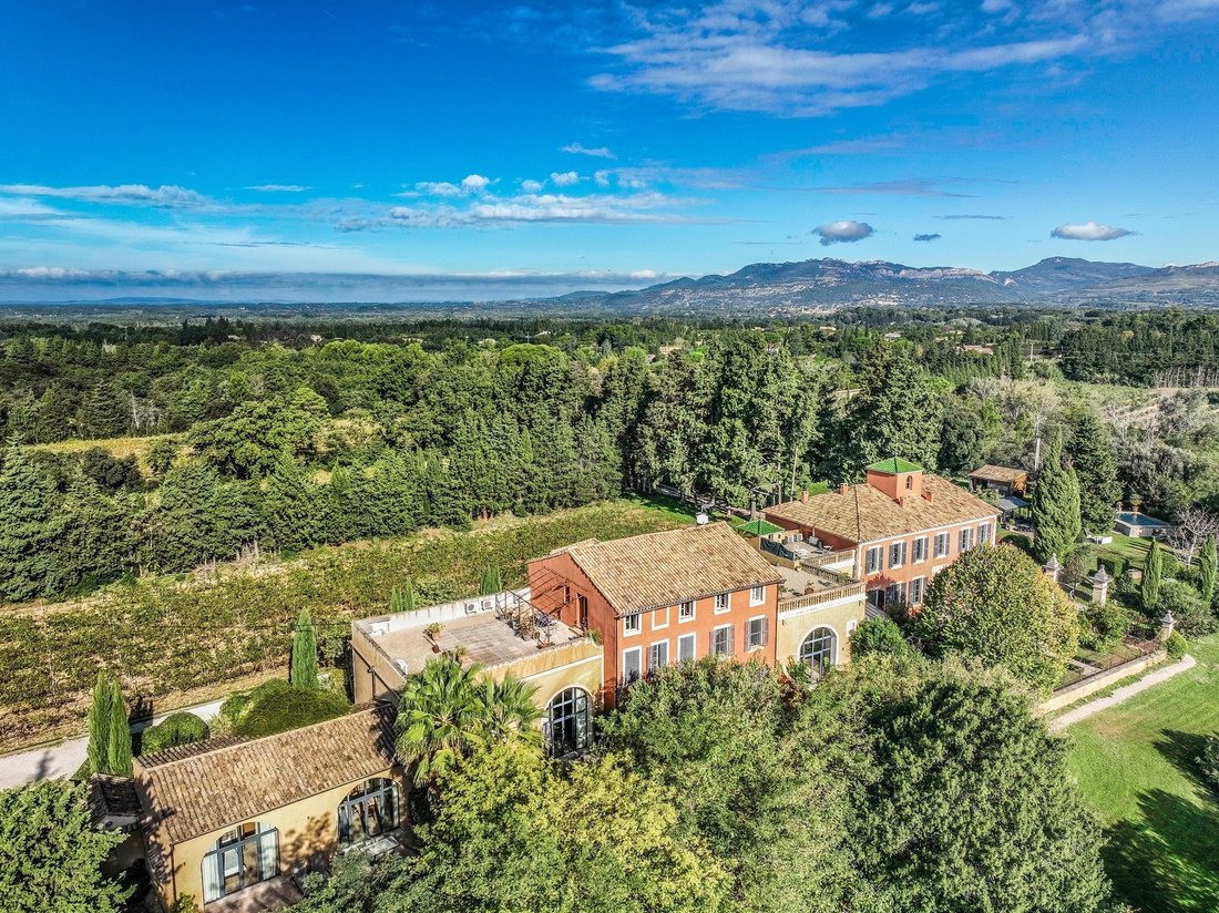 House in Loriol-du-Comtat, Provence-Alpes-Côte d'Azur, France 1 - 14938177