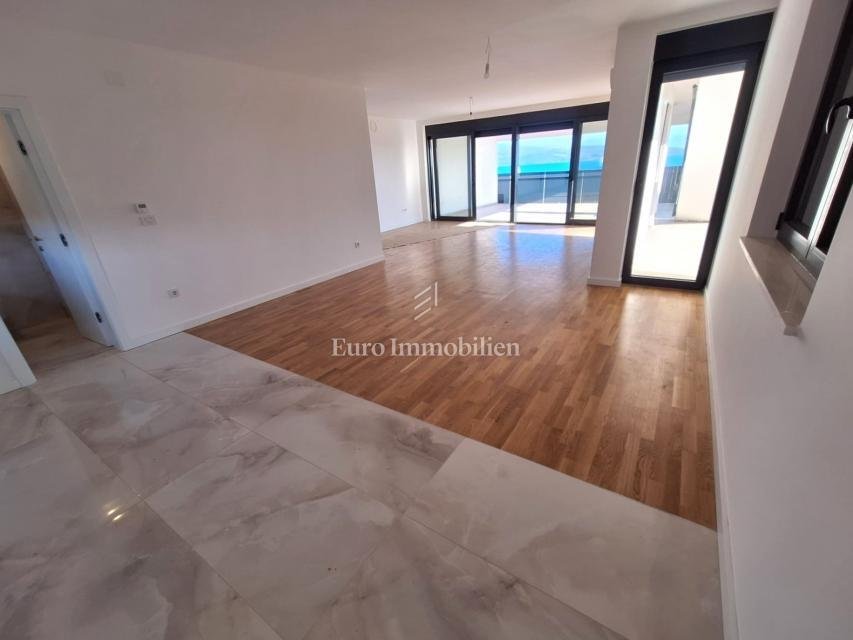 Apartment in Krk, Primorje-Gorski Kotar County, Croatia 5 - 13772244