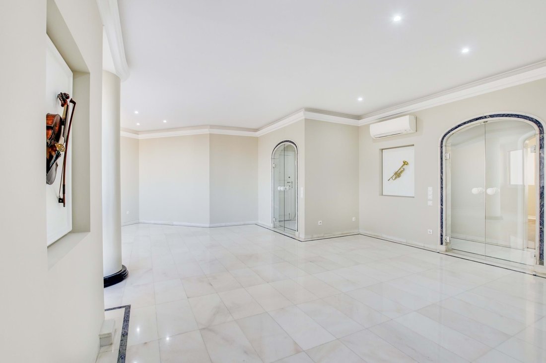 Apartment in Cascais e Estoril, Lisbon, Portugal 3 - 15242133