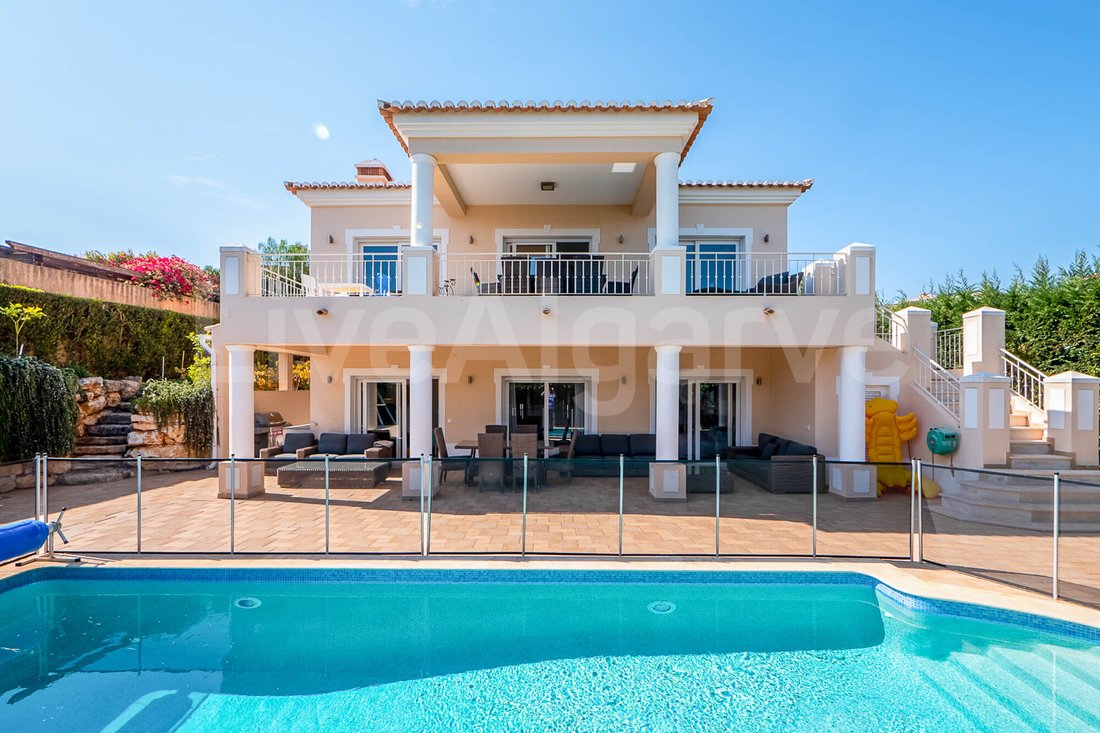 Villa in Praia da Luz, Algarve, Portugal 2 - 15241579