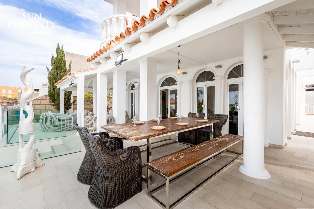 Villa in Costa Adeje, Adeje, Canary Islands 5 - 15243205