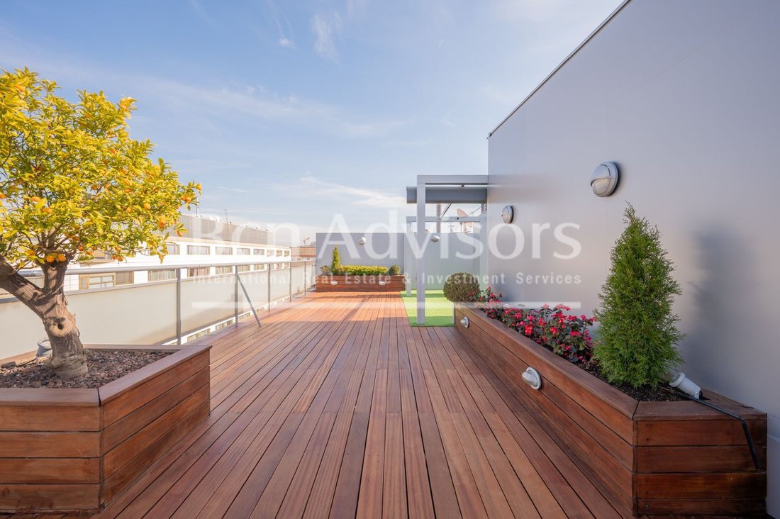 Stunning Duplex Penthouse With A Large Terrace In Barcelona Catalonia Photo Inspiration