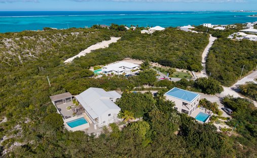 Terrain à Cooper Jack Bay Settlement, Caicos Islands, Îles Turks et Caïques 1