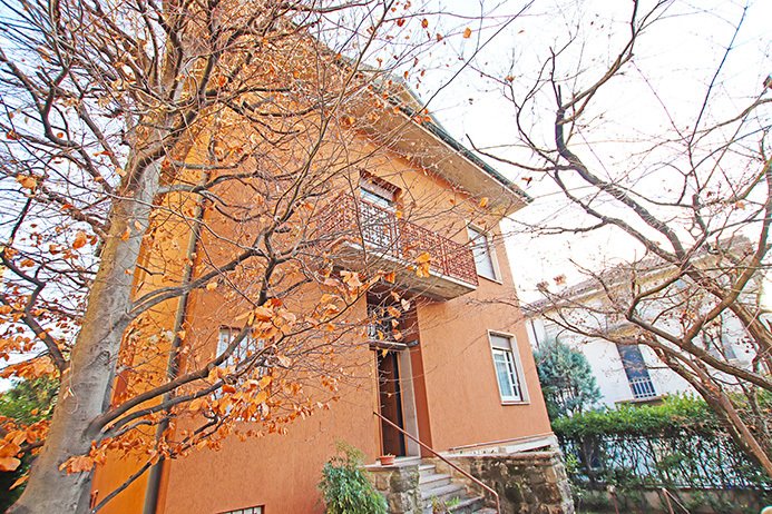 Villa in Saint Lucia, Bergamo, Italy 3 - 15244633