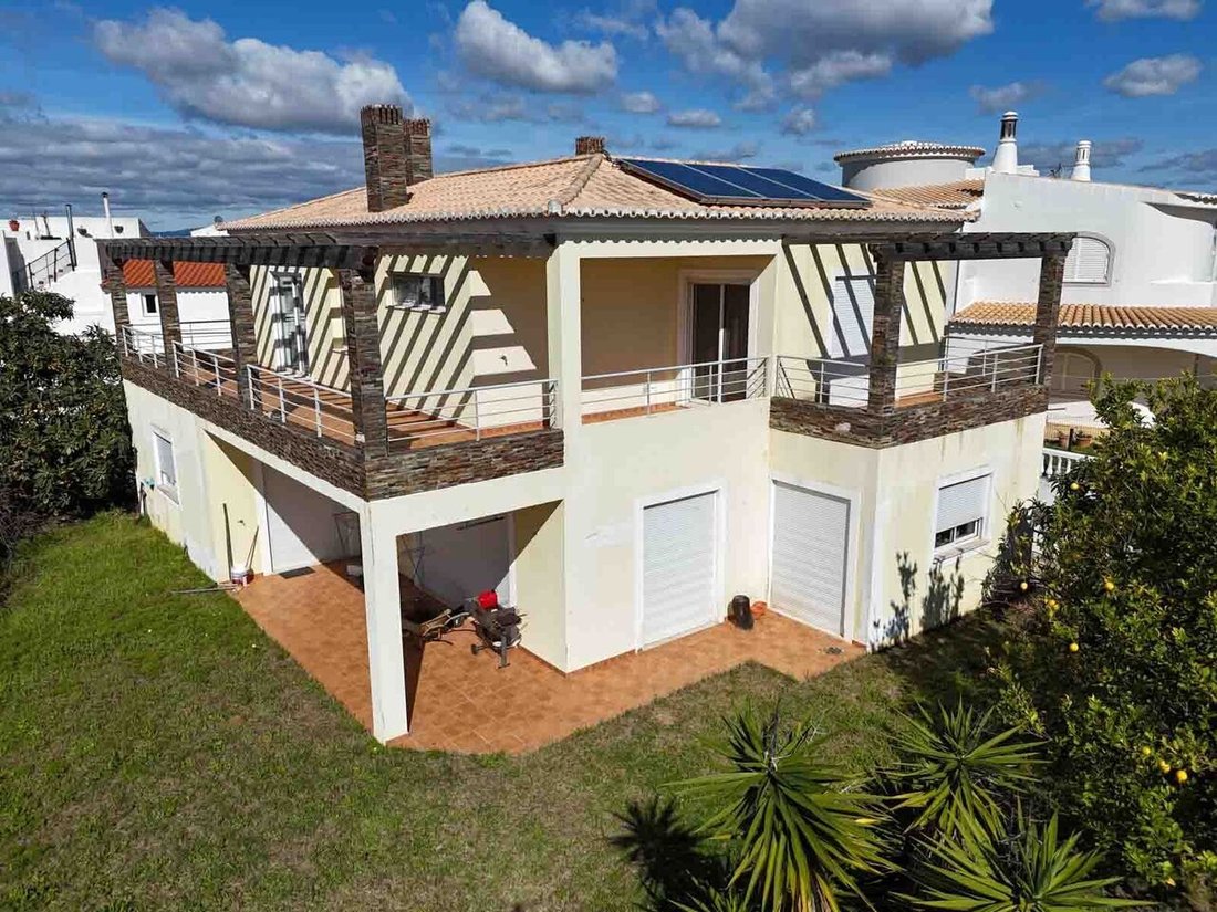 House in Portimao, Algarve, Portugal 1 - 15244548