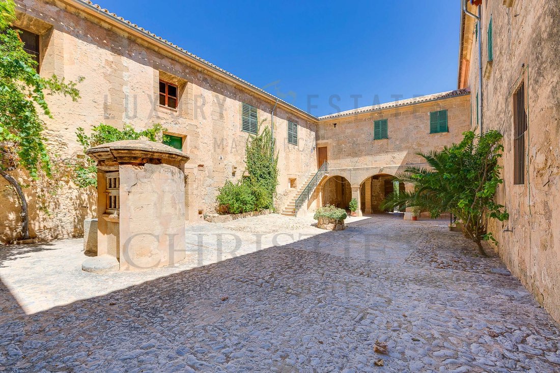House in Calvià, Balearic Islands, Spain 2 - 15245195