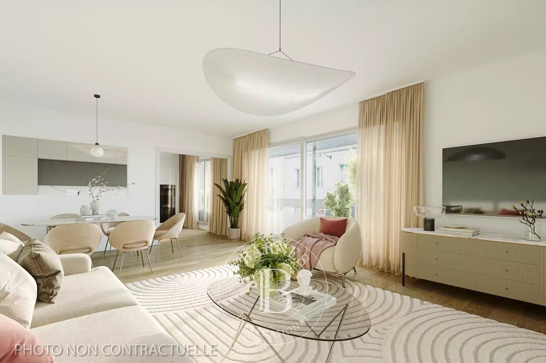 Apartment in Charles Laffitte, Neuilly-sur-Seine, France 1 - 12384678