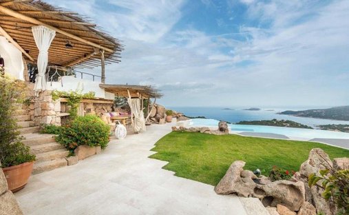 Villa en Pantogia, Cerdeña, Italia 1