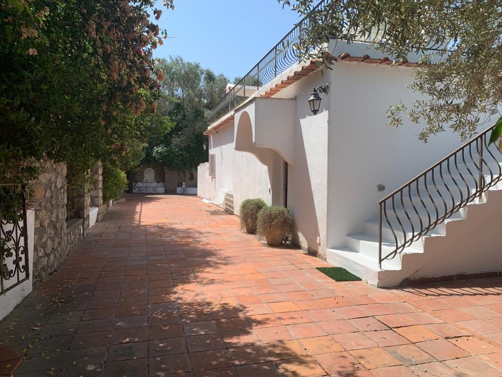 Villa in Anacapri, Campania, Italy 1 - 15245509
