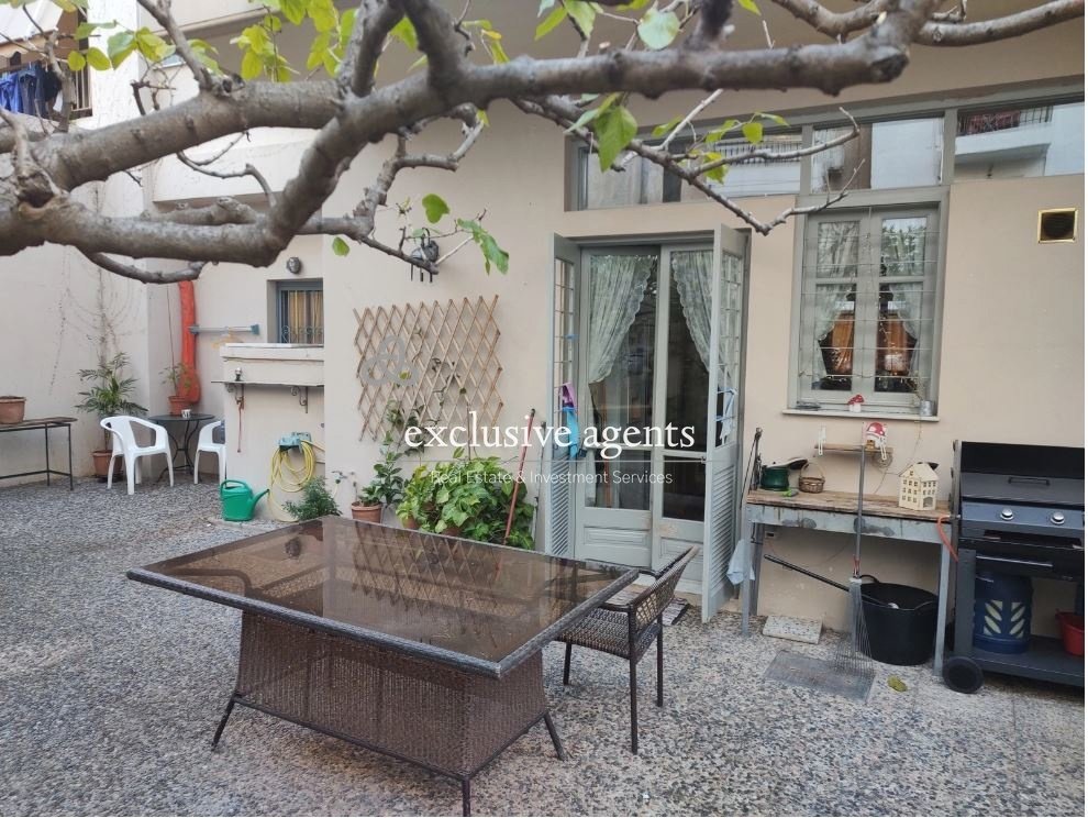 House in Nea Smyrni, Attica, Greece 1 - 15245413