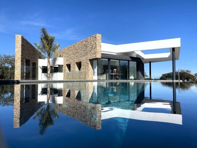 Villa in Sotogrande, San Roque, Andalusia 1 - 15247907
