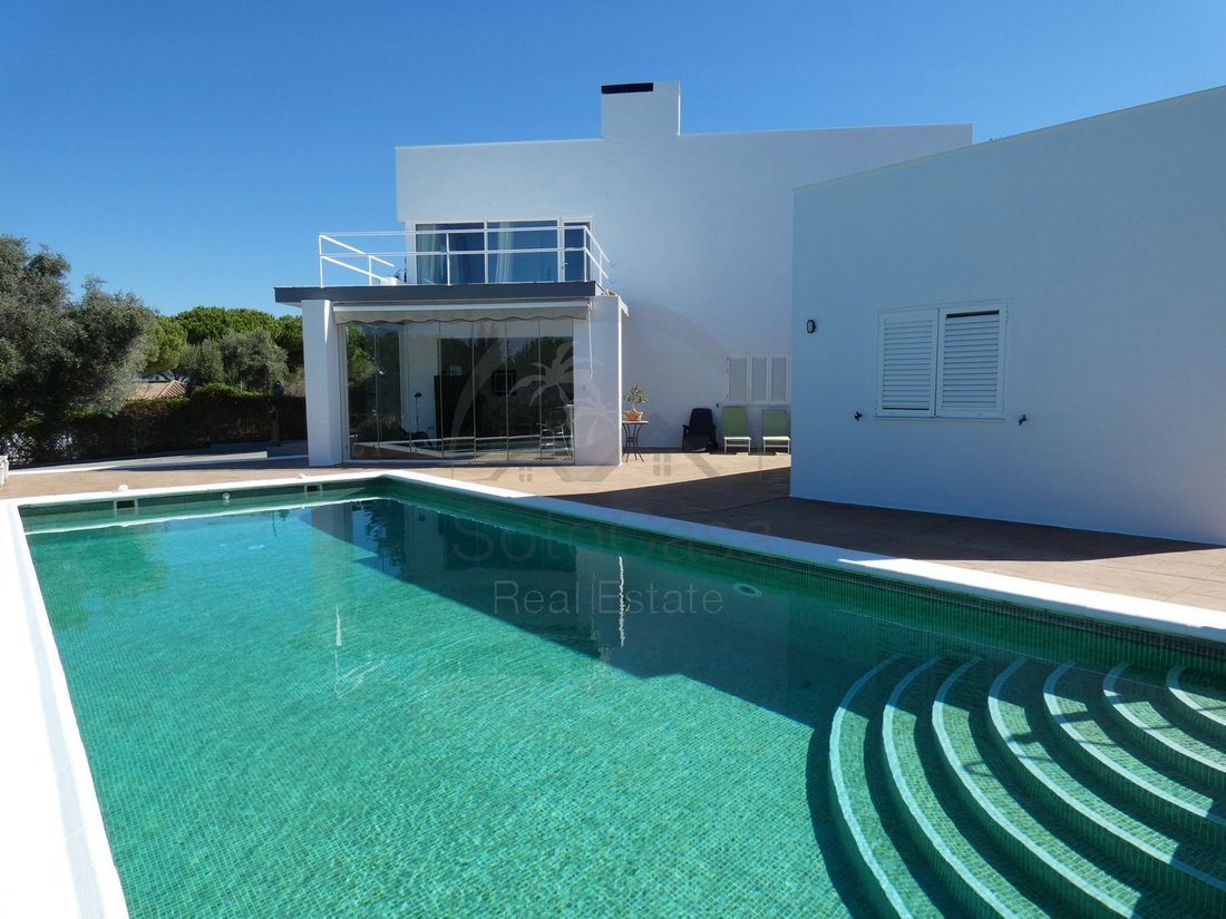 Chalet in Sotogrande, San Roque, Andalusia 1 - 15247323