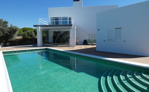 Chalet in Sotogrande, San Roque, Andalusien 1