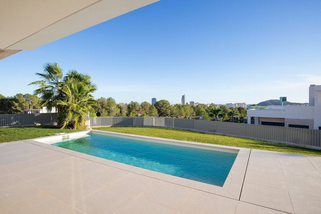 Villa in Finestrat, Valencian Community, Spain 4 - 15247726