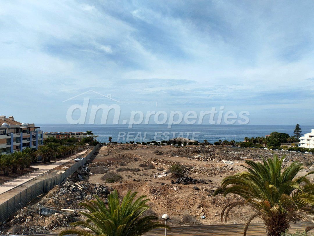Apartment in Los Cristianos, Canary Islands, Spain 2 - 15246498