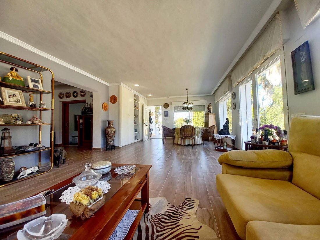 Villa in Oliva, Valencian Community, Spain 2 - 15247305